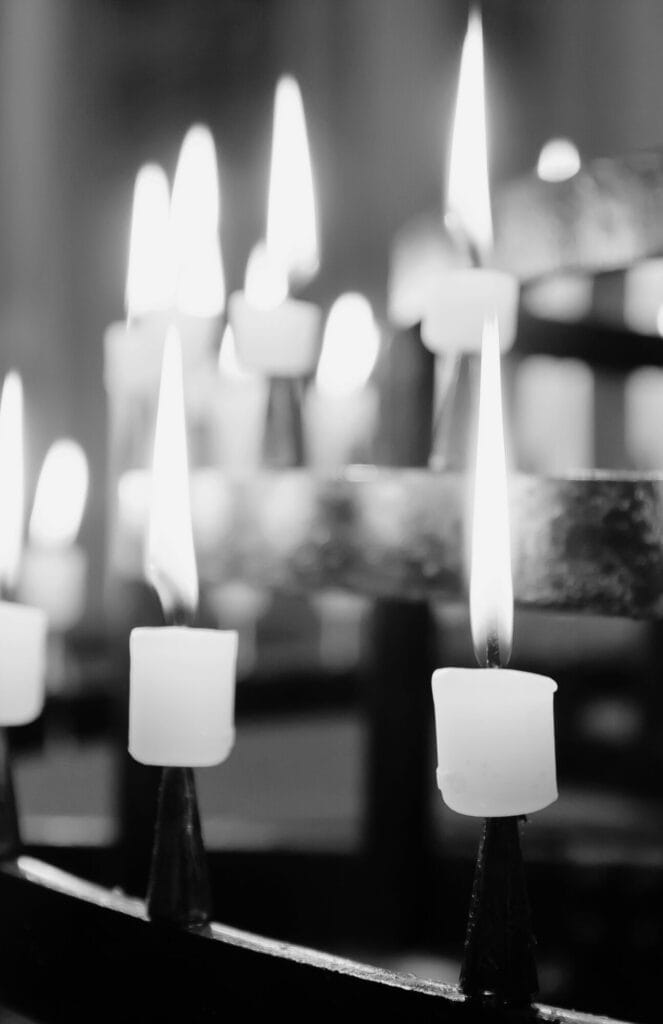 Candles to represent someone dead